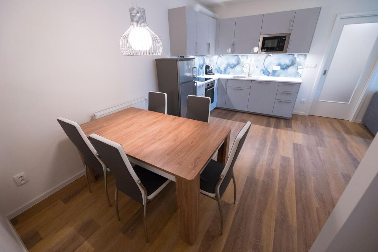 Bein Apartment With Parking Μπρνο Εξωτερικό φωτογραφία